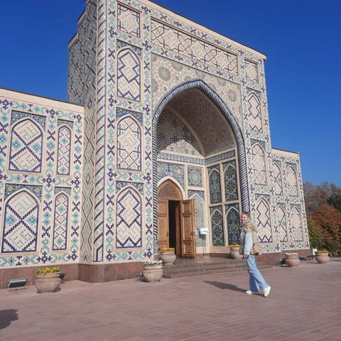 215.jpg