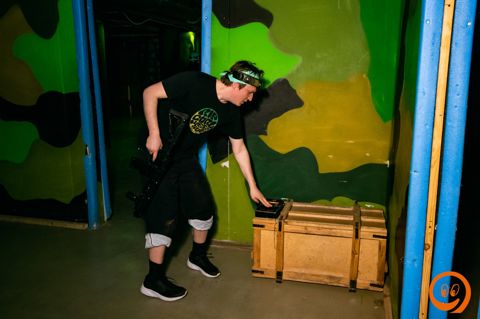 044.jpg