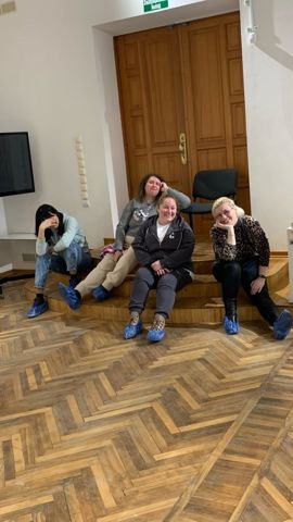 011.jpg