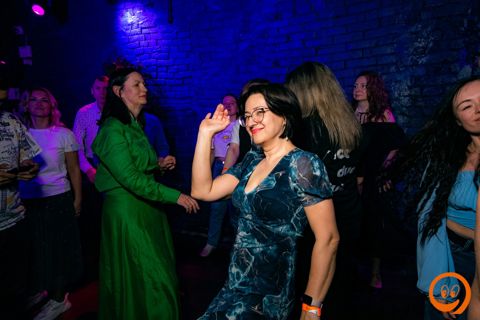 060.jpg