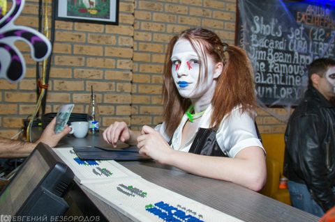 015.jpg