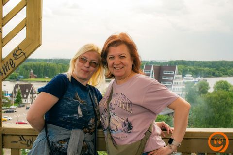 062.jpg