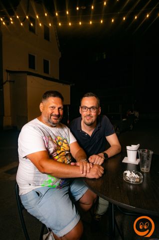 77.jpg