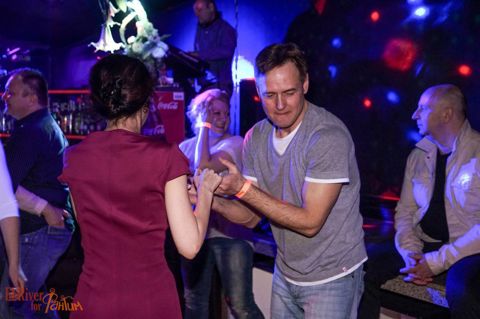 060.jpg