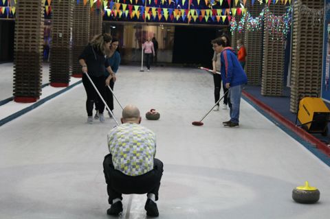 050.jpg