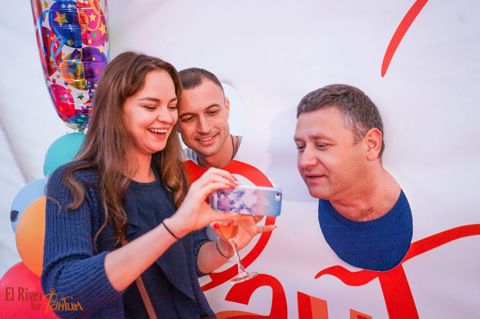 145.jpg