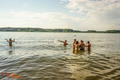 060.jpg
