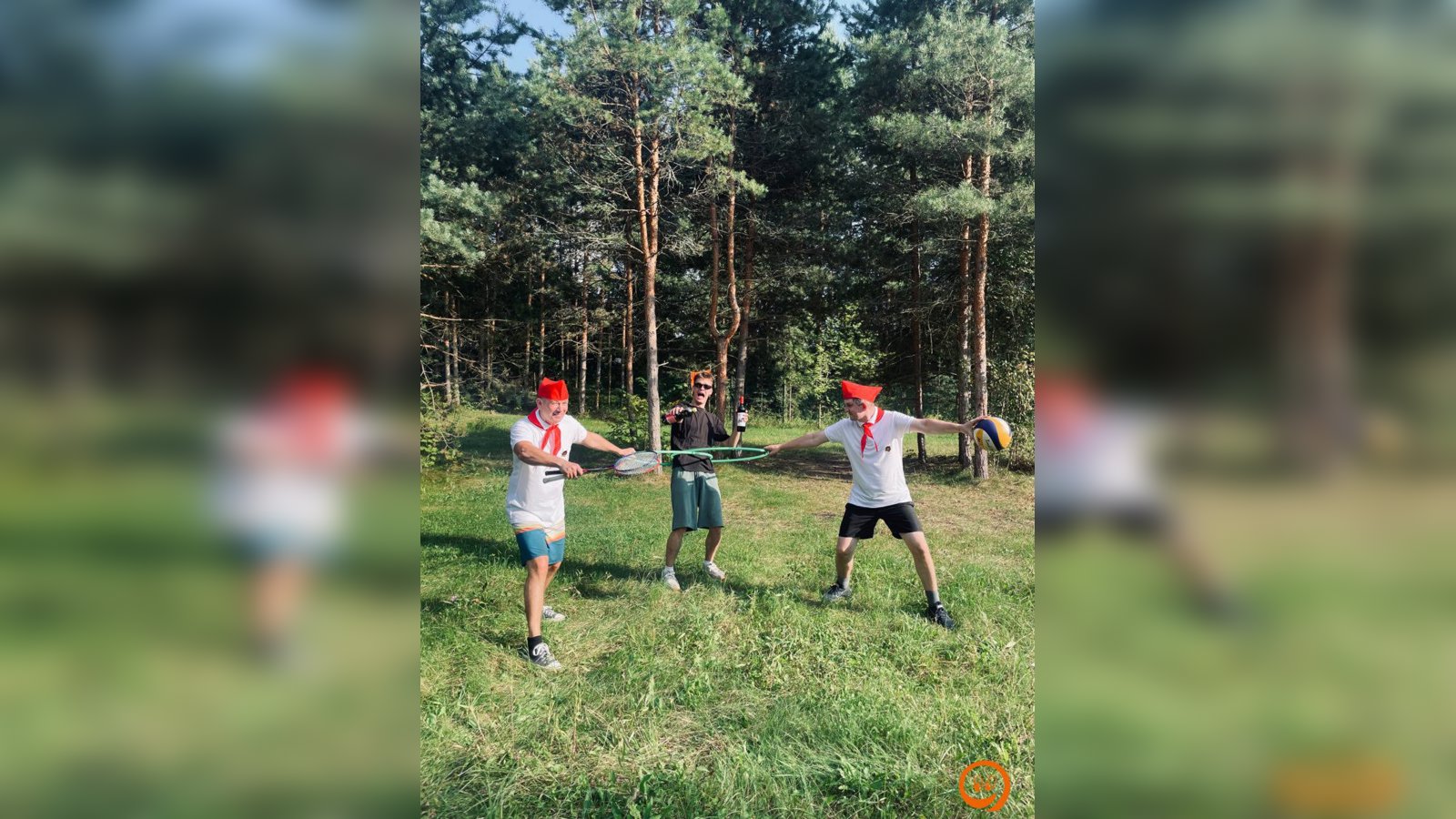 Кто куда, а мы на палатки)